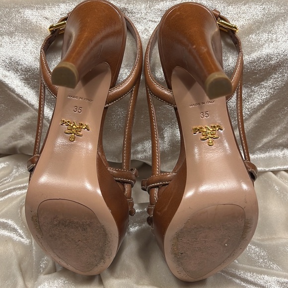 PRADA leather strap heels - Picture 9 of 10